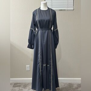 Elegant Gray 2 Piece Open Abaya with rhinestones.